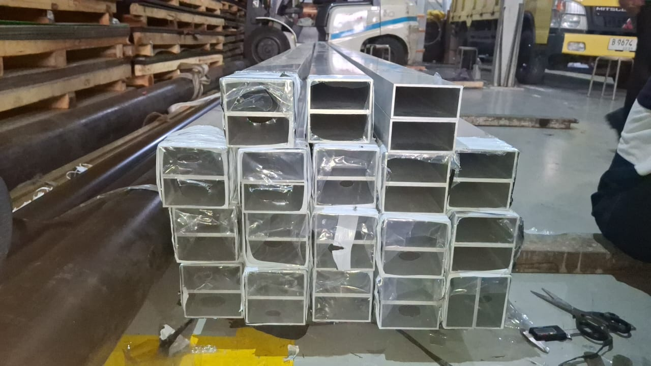 hollow aluminium